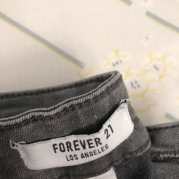 Forever 21 grey jeans - Picture 3 of 3